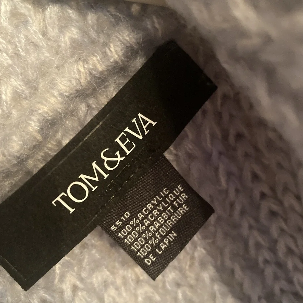 Tom And‎ Eva Scarf/Shall Knit Rabbit Fur Trim Dusty Blue EUC